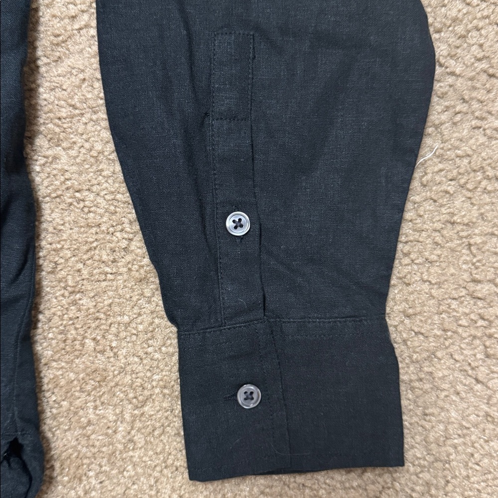 Banana Republic women linen button up. Small. NWT! - Picture 4 of 6